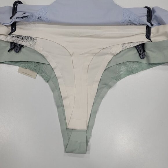 Lucky Brand Lace Trim Thongs Underwear  3-Pack - Picture 7 of 11